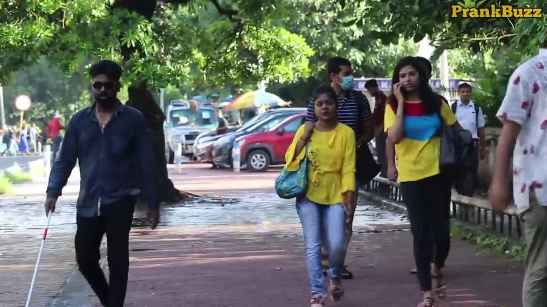 Scary Blind Man Attack -----Prank
