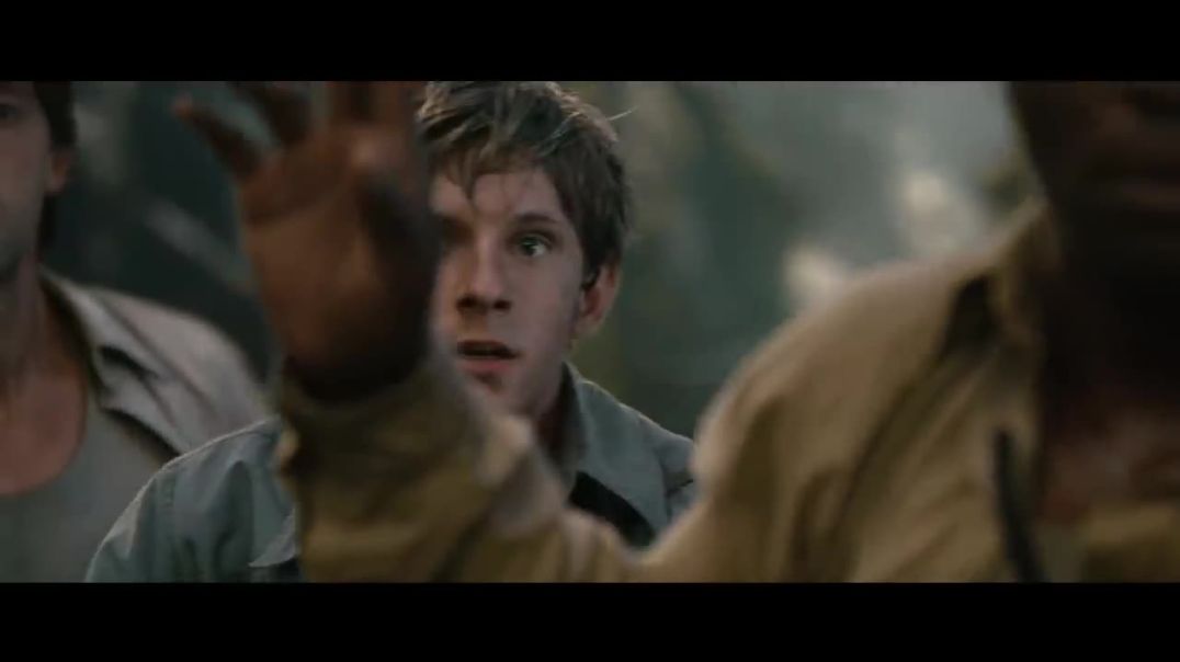 Kong Shakes The Sailors Off The Log----English Movie Clip