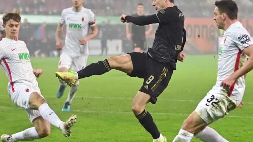 Footballer Who Can Run Fast !