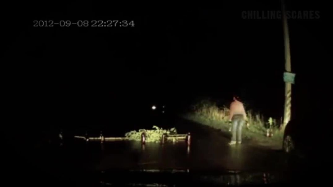 Top 8 Shocking Moments Captured on Dashcam Footage--ghost