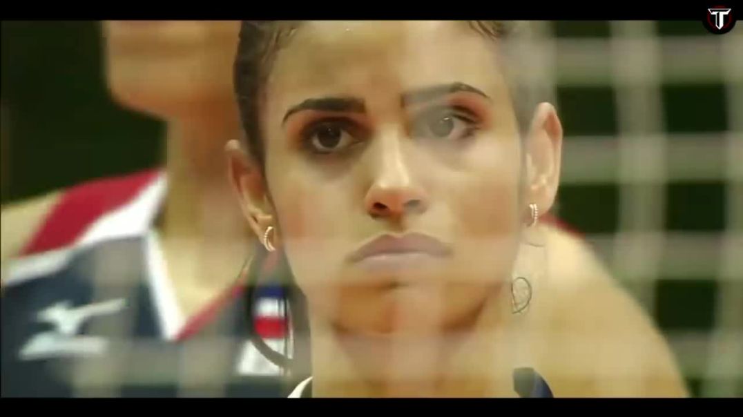 "Stunning Spiker: The Beauty of Volleyball with Winifer Fernandez