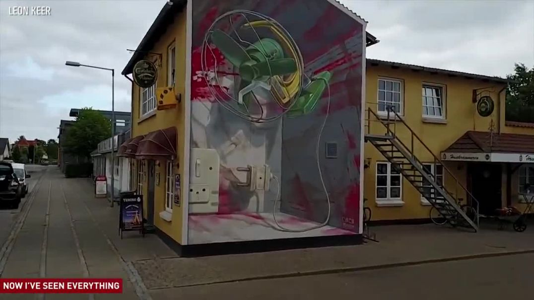 "Mind-Blowing City Graffiti--art