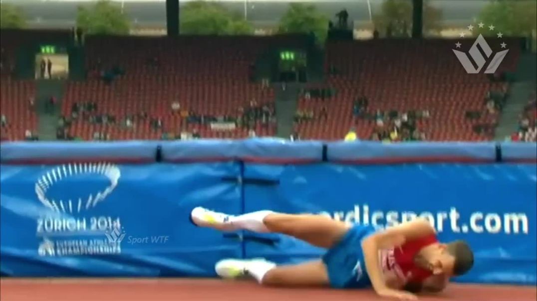 20 Hilarious Moments That Will Make You Laugh Out Loud--blunder