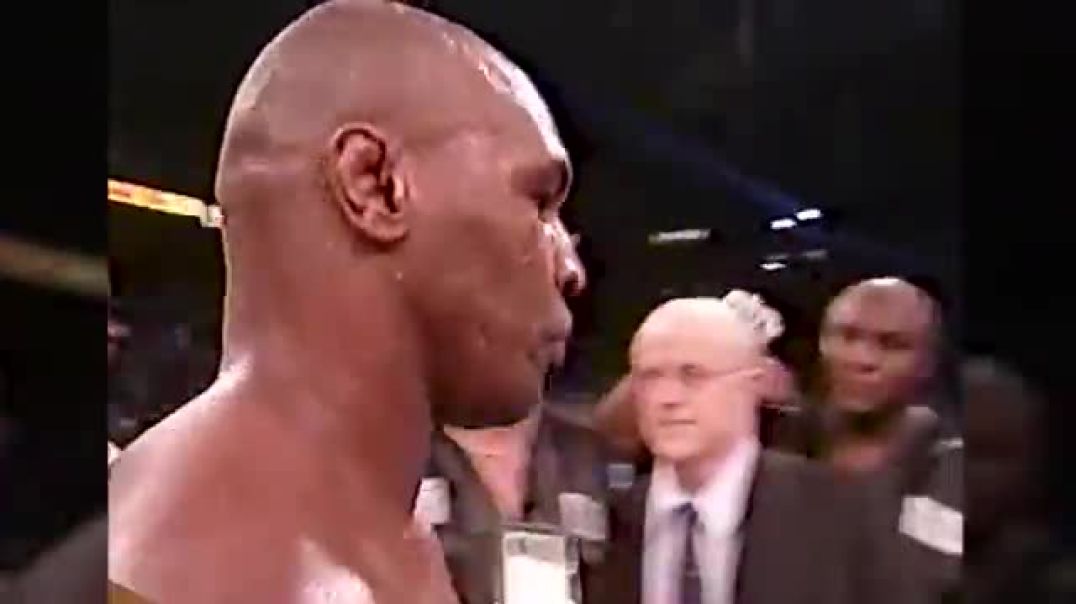 The Ultimate Boxing Showdown: Lennox Lewis vs Mike Tyson!