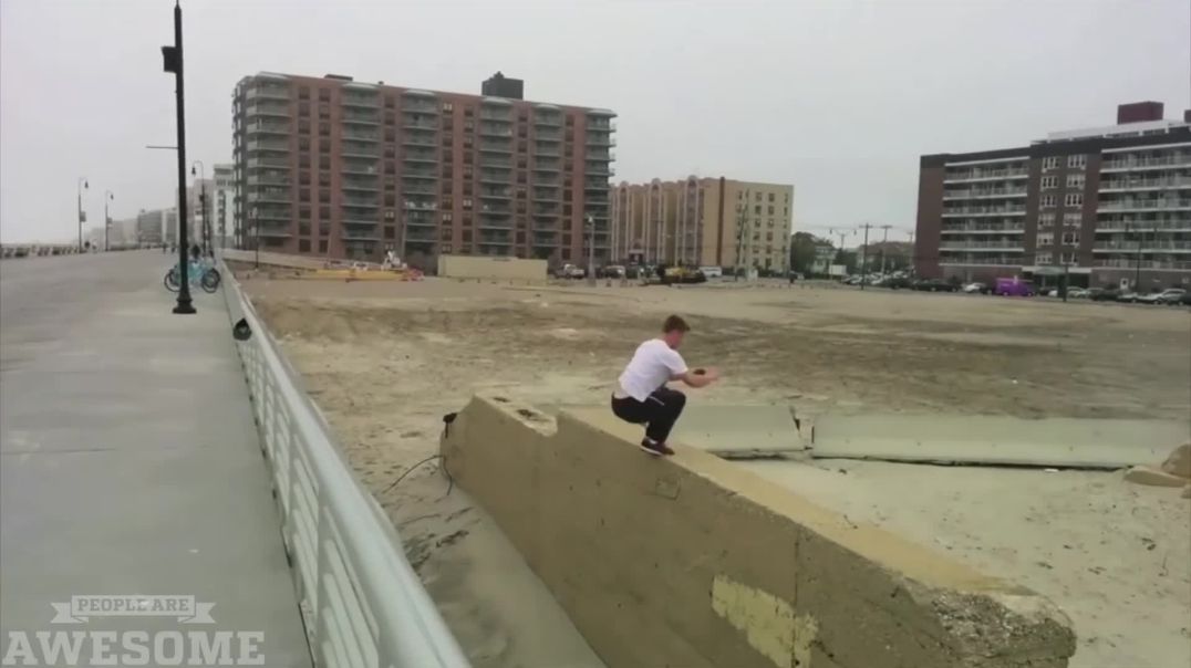 Unbelievable Parkour & Freerunning Skills: Watch These Amazing Athletes in Action!