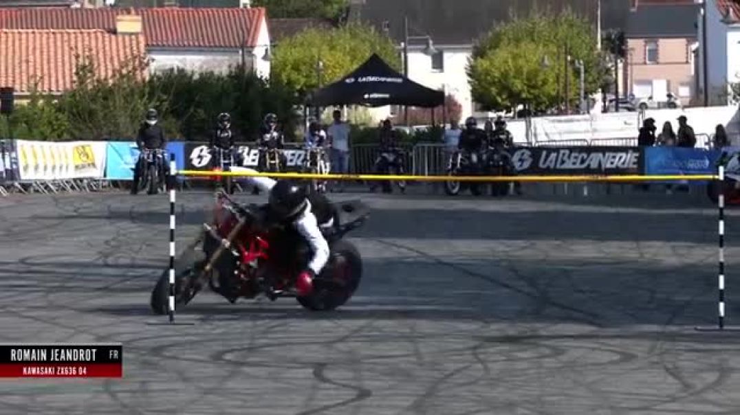 Extreme Two-Wheeler Challenge - Motorcycle Drift Limbo!